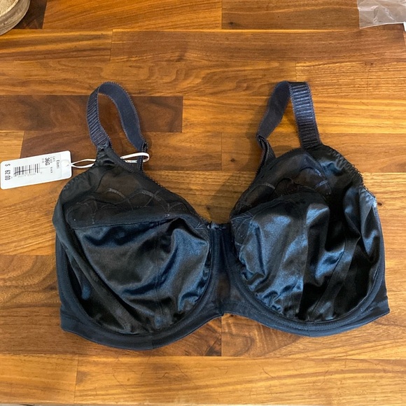 Elomi Black Full-Coverage Bra with Adjustable Straps - Picture 1 of 4